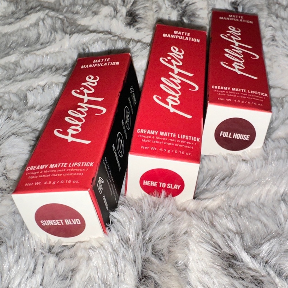 FOLLY FIRE MATTE LIPSTICK 3set
